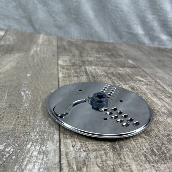 Cuisinart 7-Cup Food Processor FP-7 Replacement - Medium Slicing/Shredding Disk - Picture 2 of 3